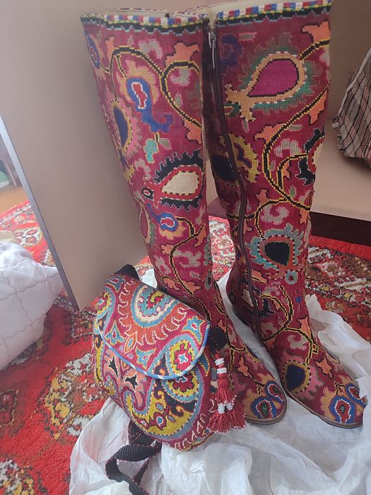 Suzana etik va sumka