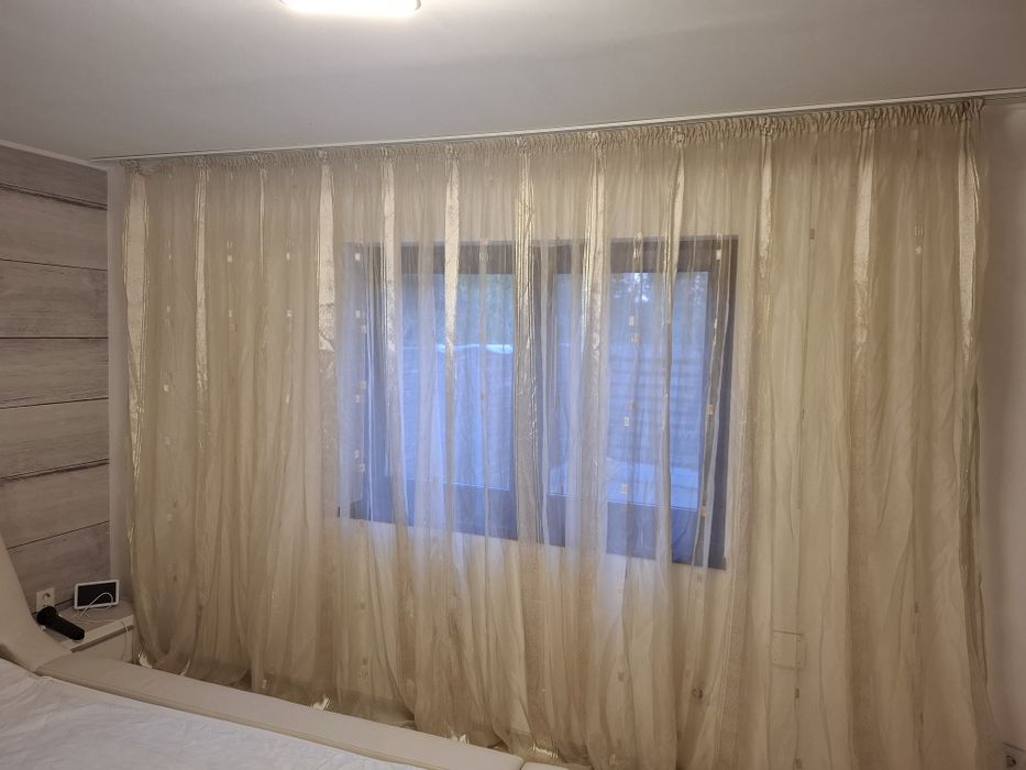 Perdea in doua nuante de ivory