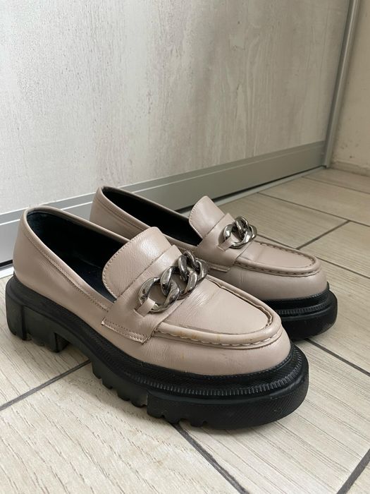 Лоферы б/у в отличном состоянии