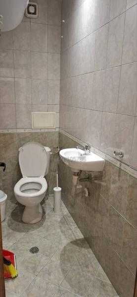 Дава се под наем Двустаен апартамент в Бургас, Възраждане - 70 кв.м за 382.5 € - Снимка #7