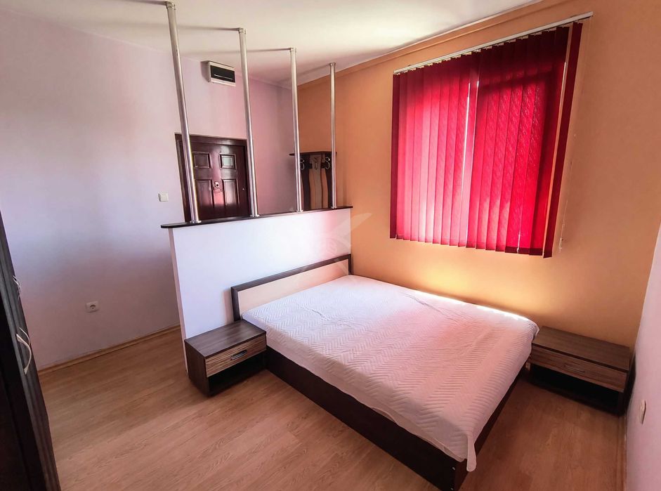 Дава се под наем Двустаен апартамент в Пловдив, Кършияка - 38 кв.м за 300 € - Снимка #2