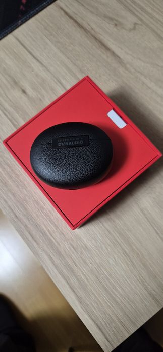 Căști OnePlus Buds Pro 3 – Stare impecabilă, accesorii sigilate (Full Box)