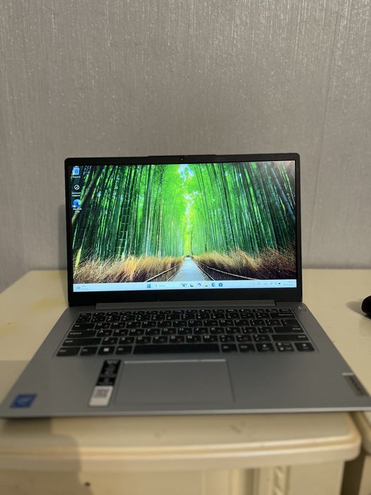 Продам Ноутбук Ленова