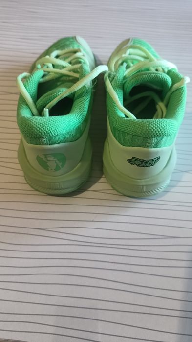 Детски маратонки за баскетбол