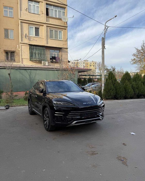BYD Champion 605 Km Full