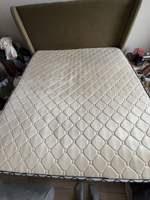 Продам матрас 180х200