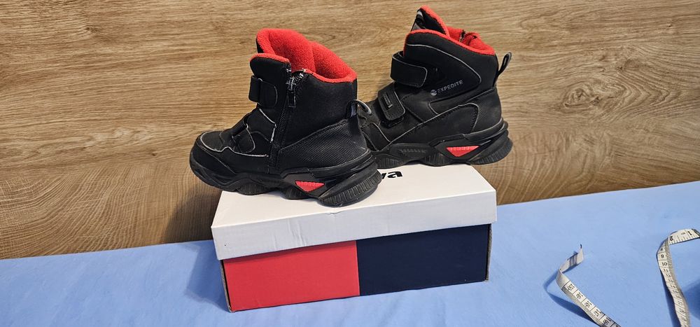 Топли зимни ботички