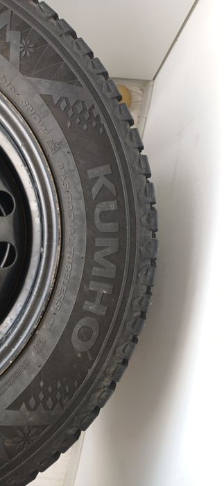 Kumho 185/70 R 14