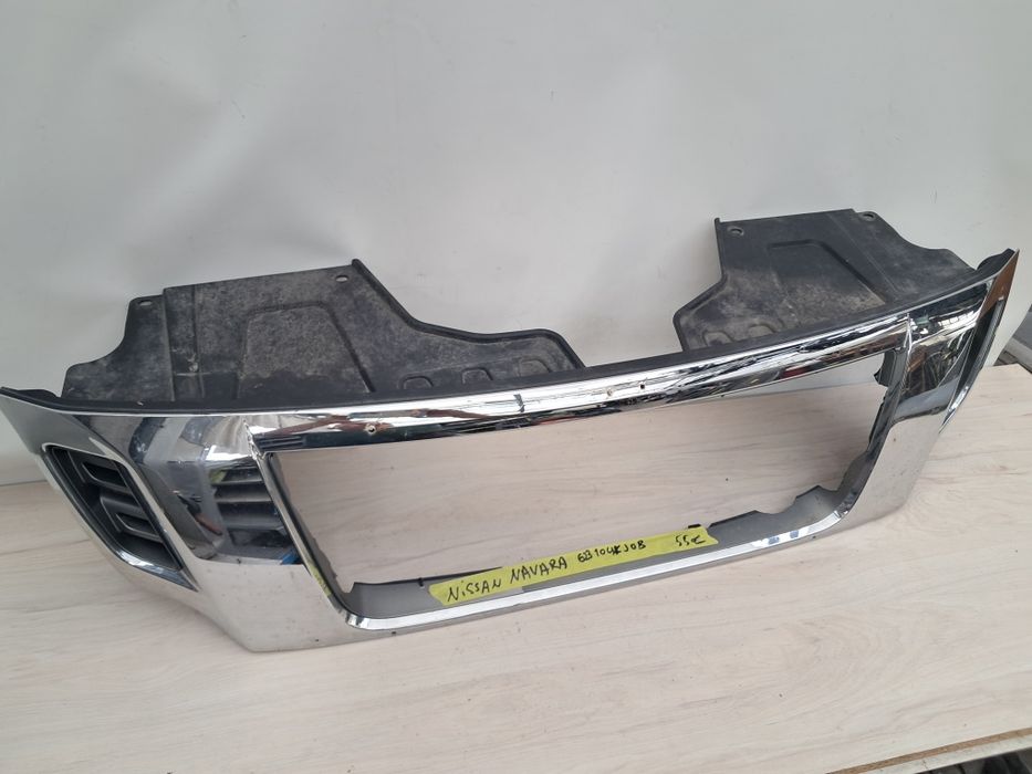 Грил решетка Nissan Navara 2013/2019г