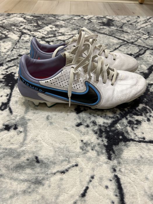 Футболи обувки - калеври