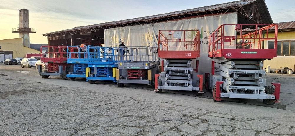 Lot 6 buc nacele nacela diesel 4x4,nacele 17.5m,15m si 12m 51,000 Euro