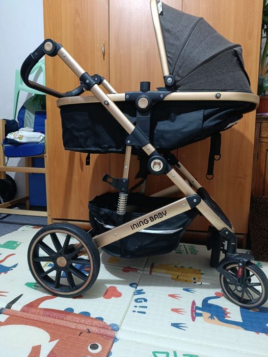 Коляска продается 12000