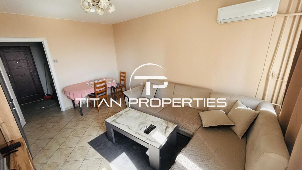 Дава се под наем Двустаен апартамент в Бургас, Славейков - 54 кв.м за 408 € - Снимка #1