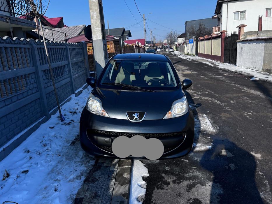 Peugeot 107 Automata 5 usi Masina mica Taxe si asigurare mici
