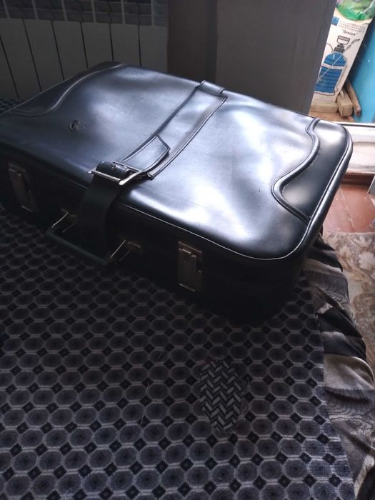 Чемодан советский