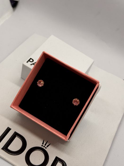 Пандора обеци Pandora