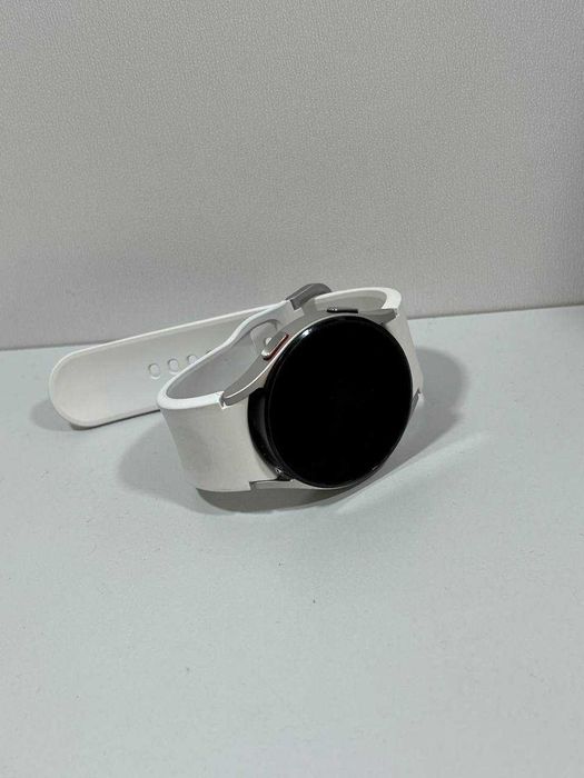 Samsung Galaxy Watch 4 40mm. Астана Женис 24 лот 850480