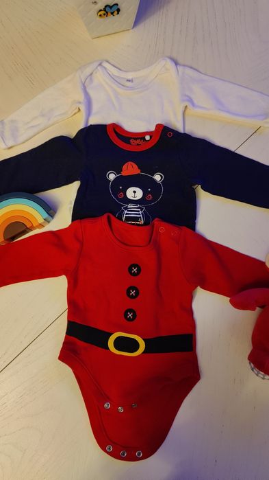 Lot body-uri mărimea 62