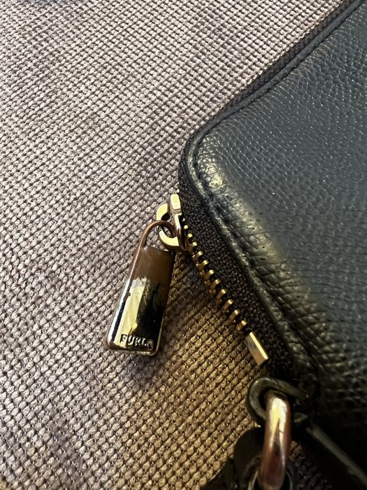 Furla чанта черна