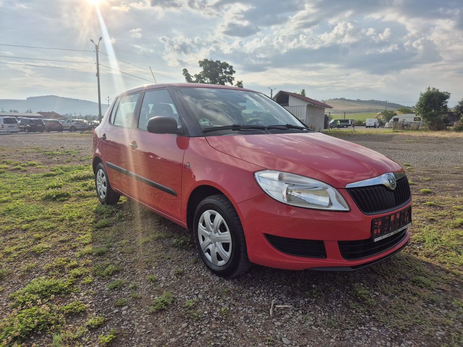 Skoda Fabia 1.2 benzina 86 cp 2011