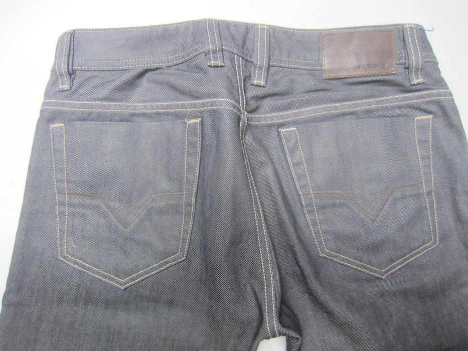 Blugi Diesel VIKER-R-Box,W30 L30,Talie=80cm,Lung=102cm,drepti