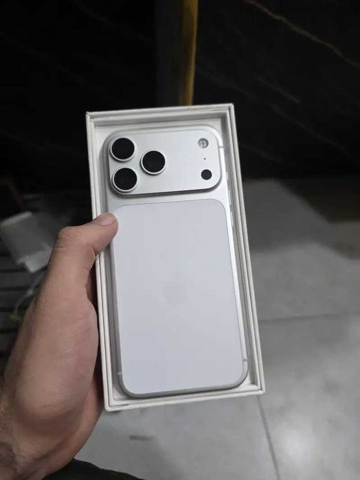 iPhone 17 Pro Max