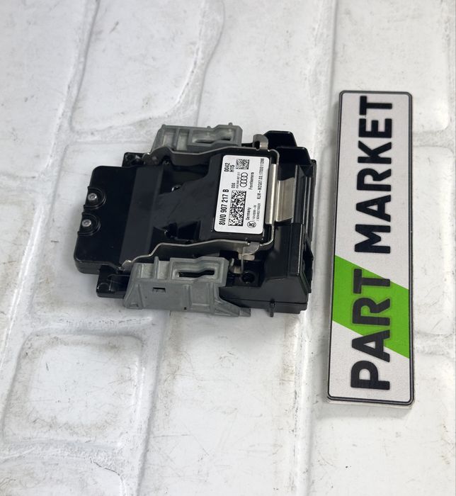 Камера AUDI A4 B9  8W0907217B 8W0907217