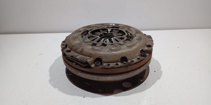 Volanta cu masa dubla  0B1105266AL 2.0TDI Audi A4 B8/8K [2007 - 2011]
