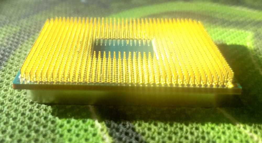 AMD Ryzen 3 5300G (~R5 2600 + RX 550)