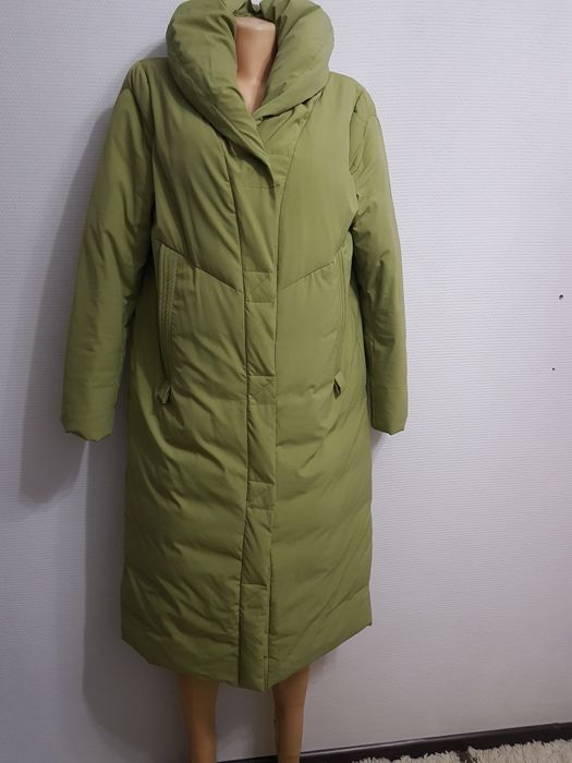 Продам пальто и пуховики