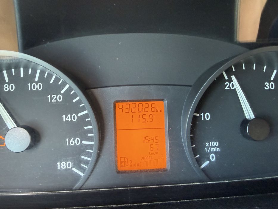 Mercedes sprinter