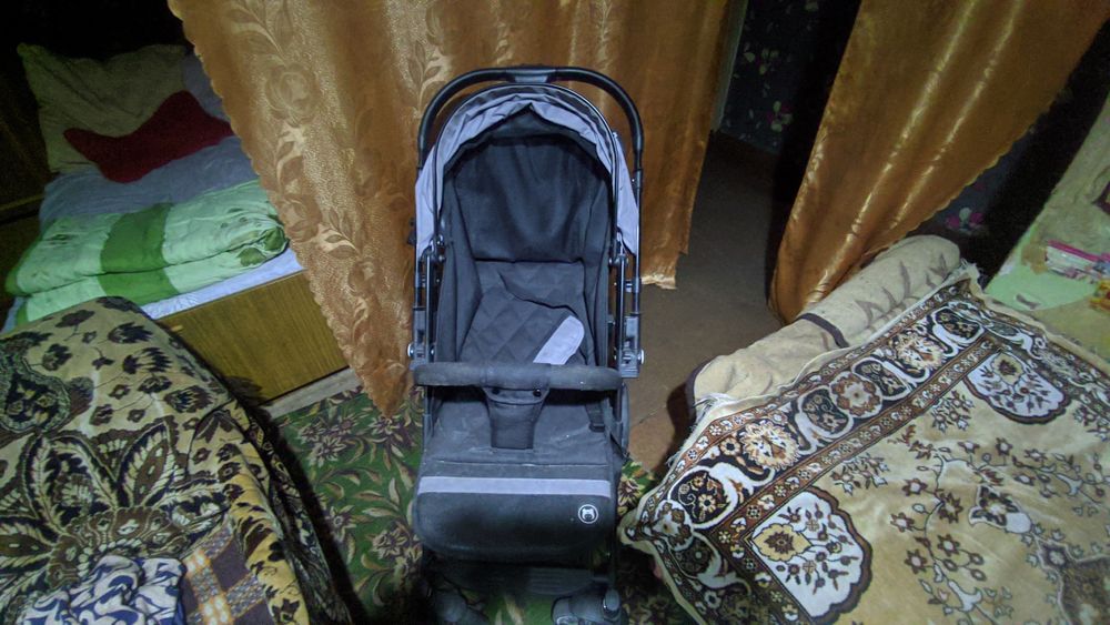 Продаю детскую коляску
