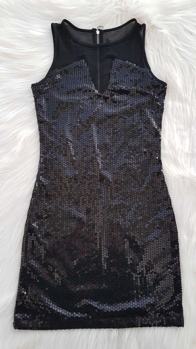 Дамска рокля с паети размер XS