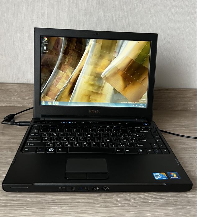 Ноутбук Dell Vostro 1220