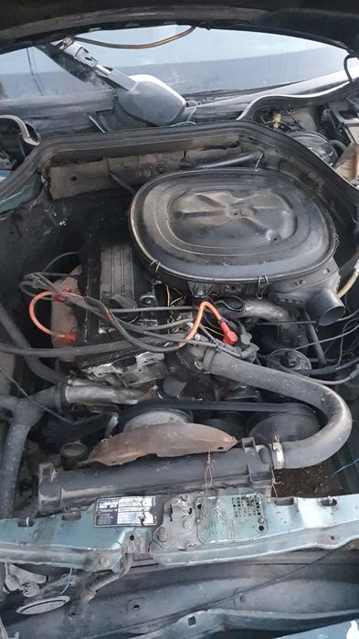 Продам  мэрс 124 объём 2