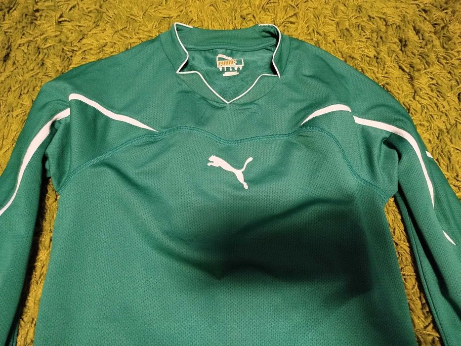 Bluza PUMA ORIGINALa folosita  1 sezon marimea -S-  !
