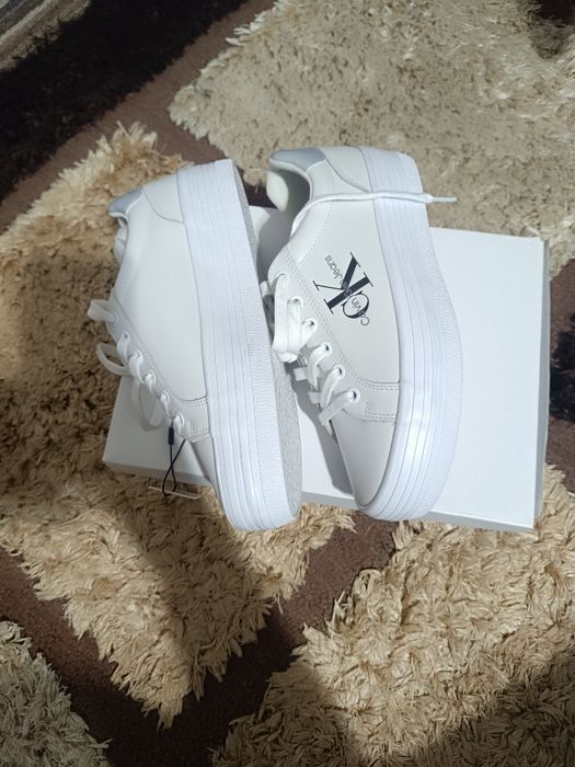 Adidași Calvin klein