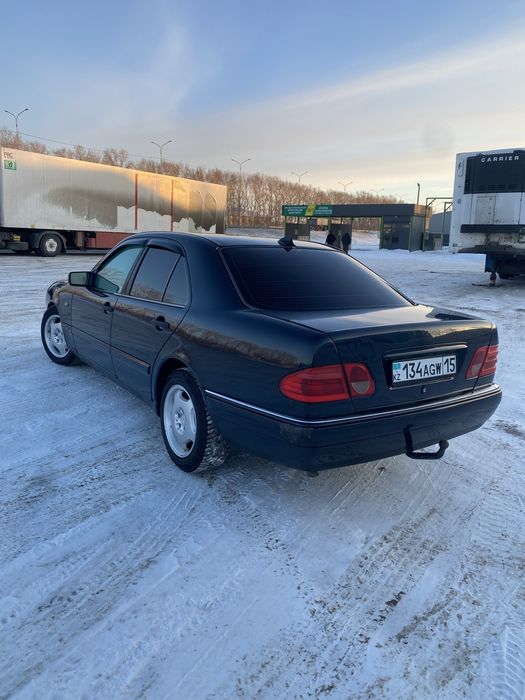 Продам мерседес w210!