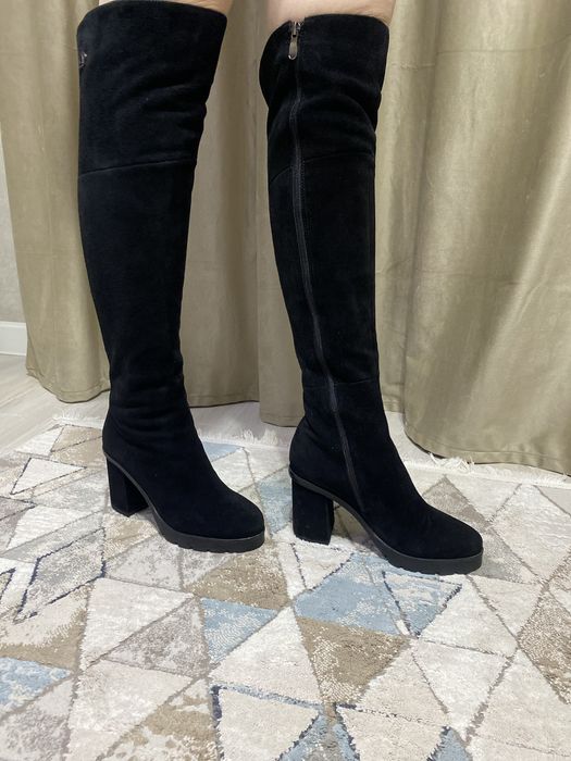 Зимние сапоги ботфорты