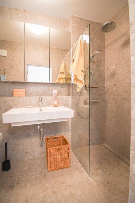 Дава се под наем Двустаен апартамент в София, Дървеница - 68 кв.м за 612 € - Снимка #9