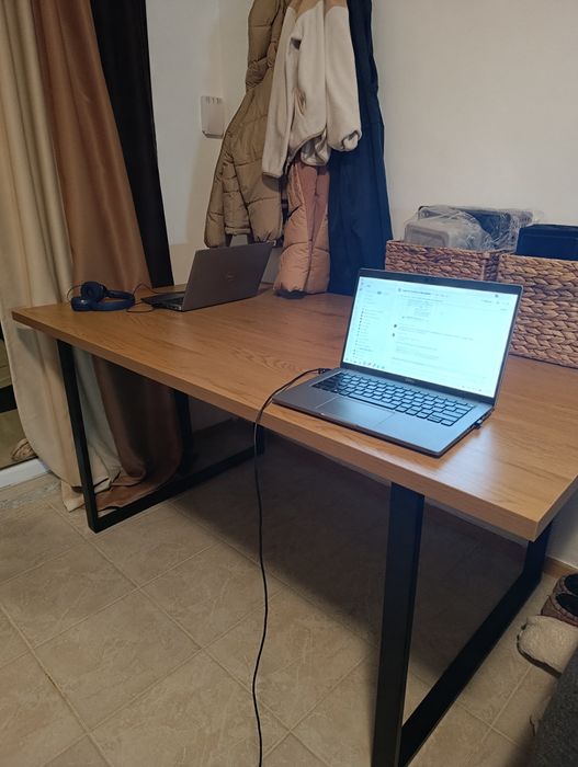 Чисто нова трапезна маса JYSK