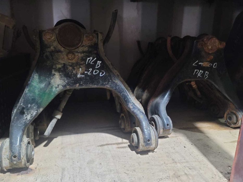 Рычаги Mitsubishi L200
