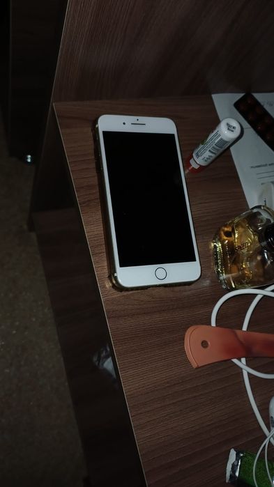 Обменяю Iphone 7 Plus, на андроид