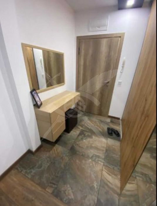 Тристаен апартамент м-т Пчелина - 49560