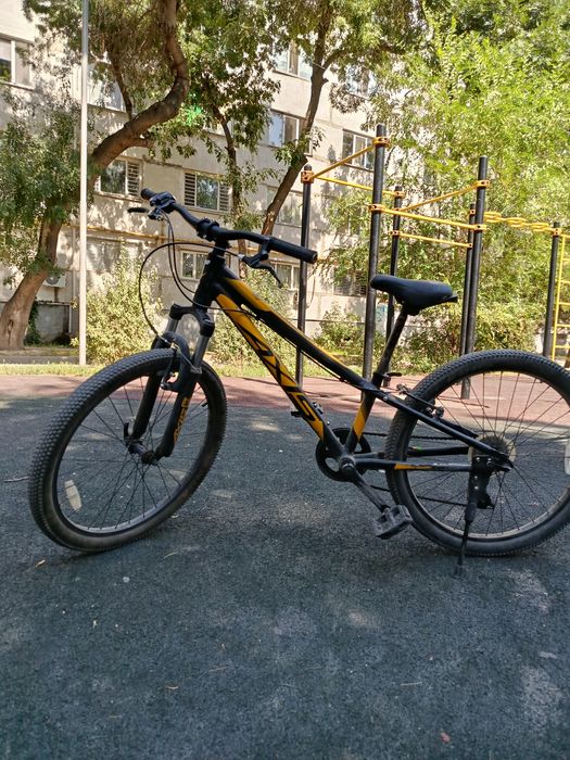 продам велик ахис 24