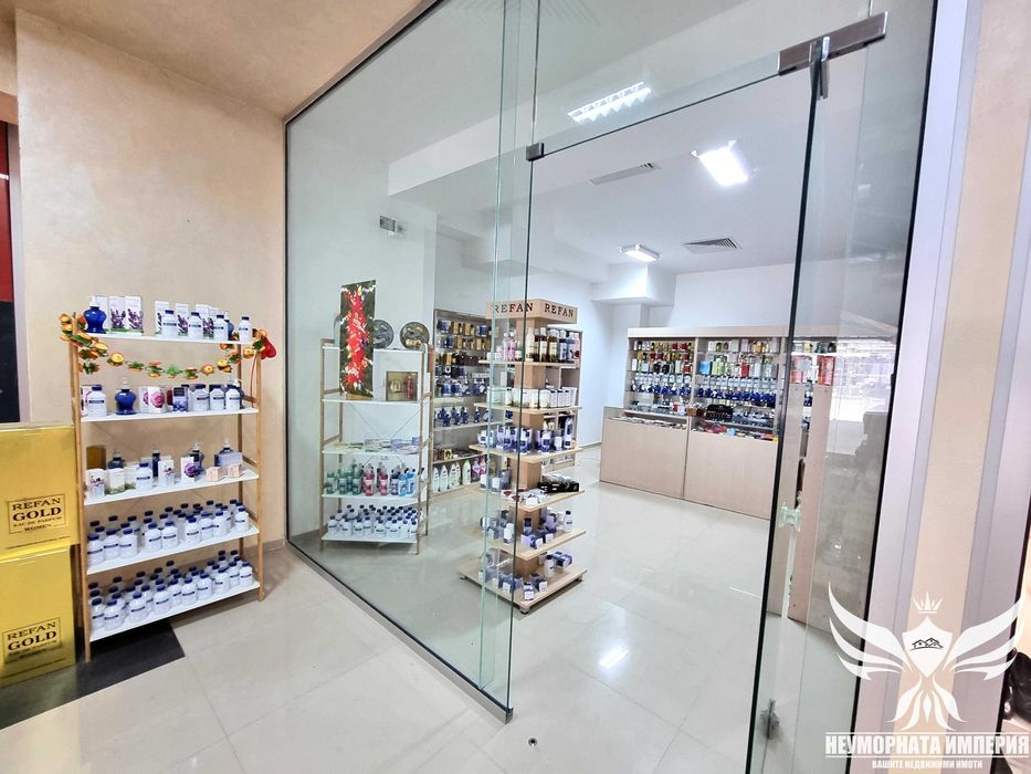 Под наем помещение,офис,склад 25кв. в гр.Асеновград топ център