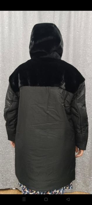Новый пуховик 50 р