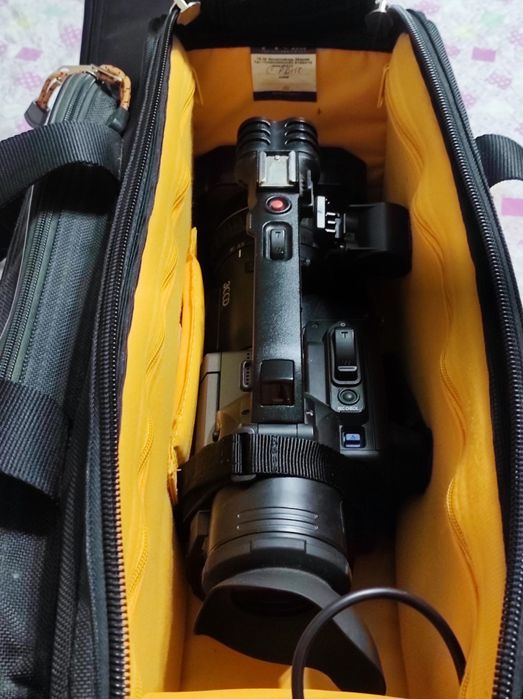 Panasonic AG-DVX100BE