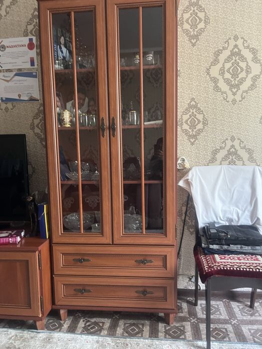 Шкаф , тумба, трюмо