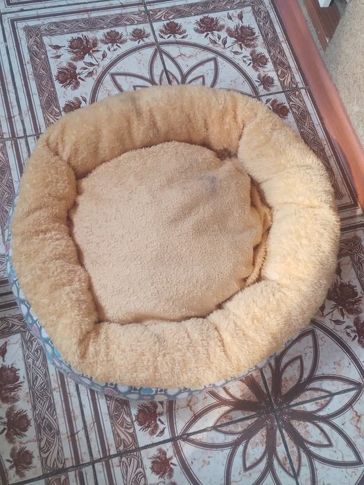 Продам для кошек домик